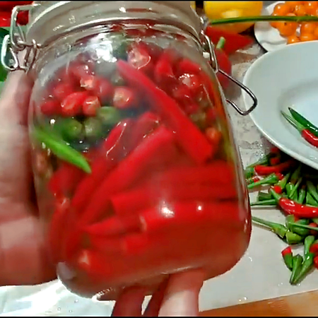Томат Перец острый КАЙЕНСКИЙ ЛЕЧЕБНЫЙ