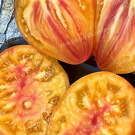 Томат КАРДИНАЛ НА СОЛОМЕ